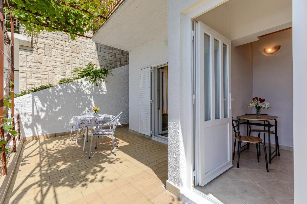 Rooms Sani Brela Exterior foto