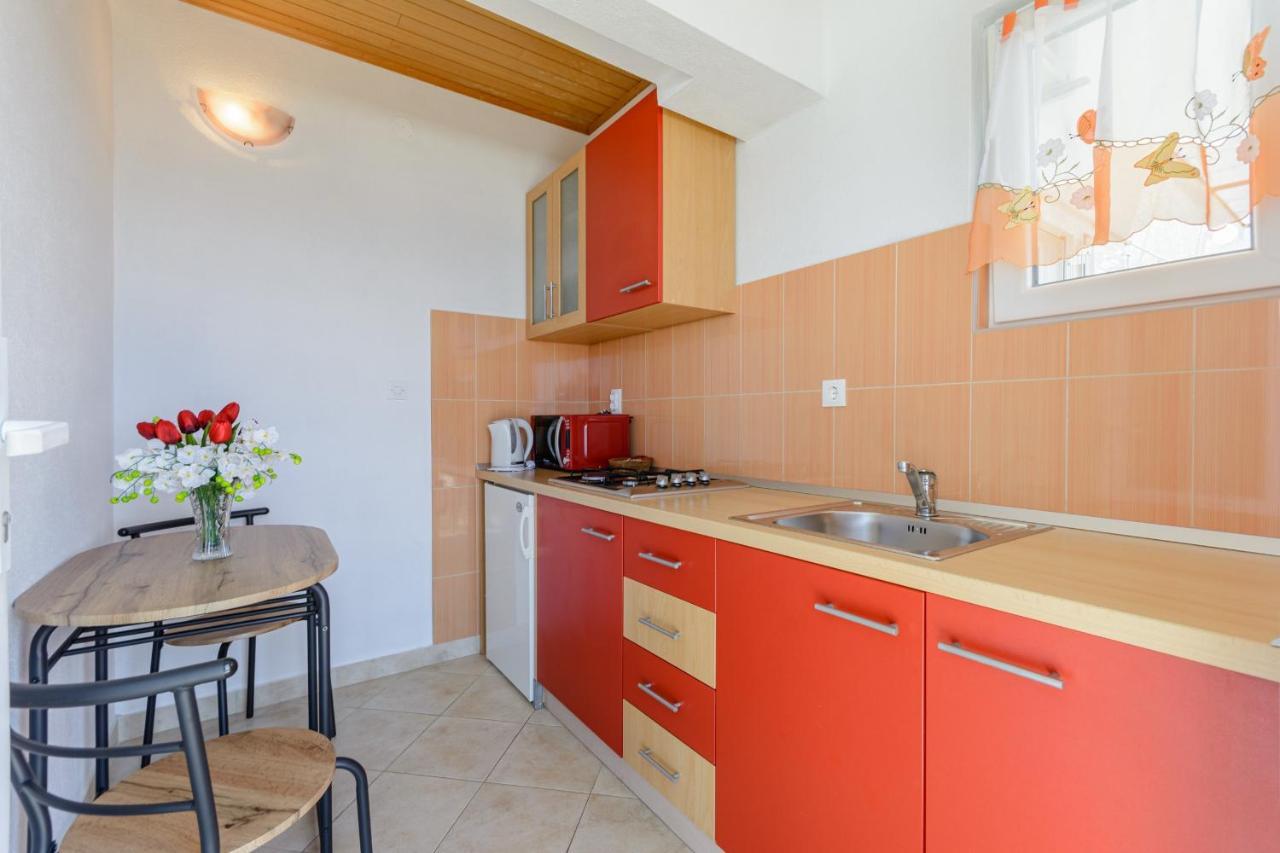 Rooms Sani Brela Exterior foto